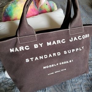 AUTHENTIC MARC JACOBS TOTE